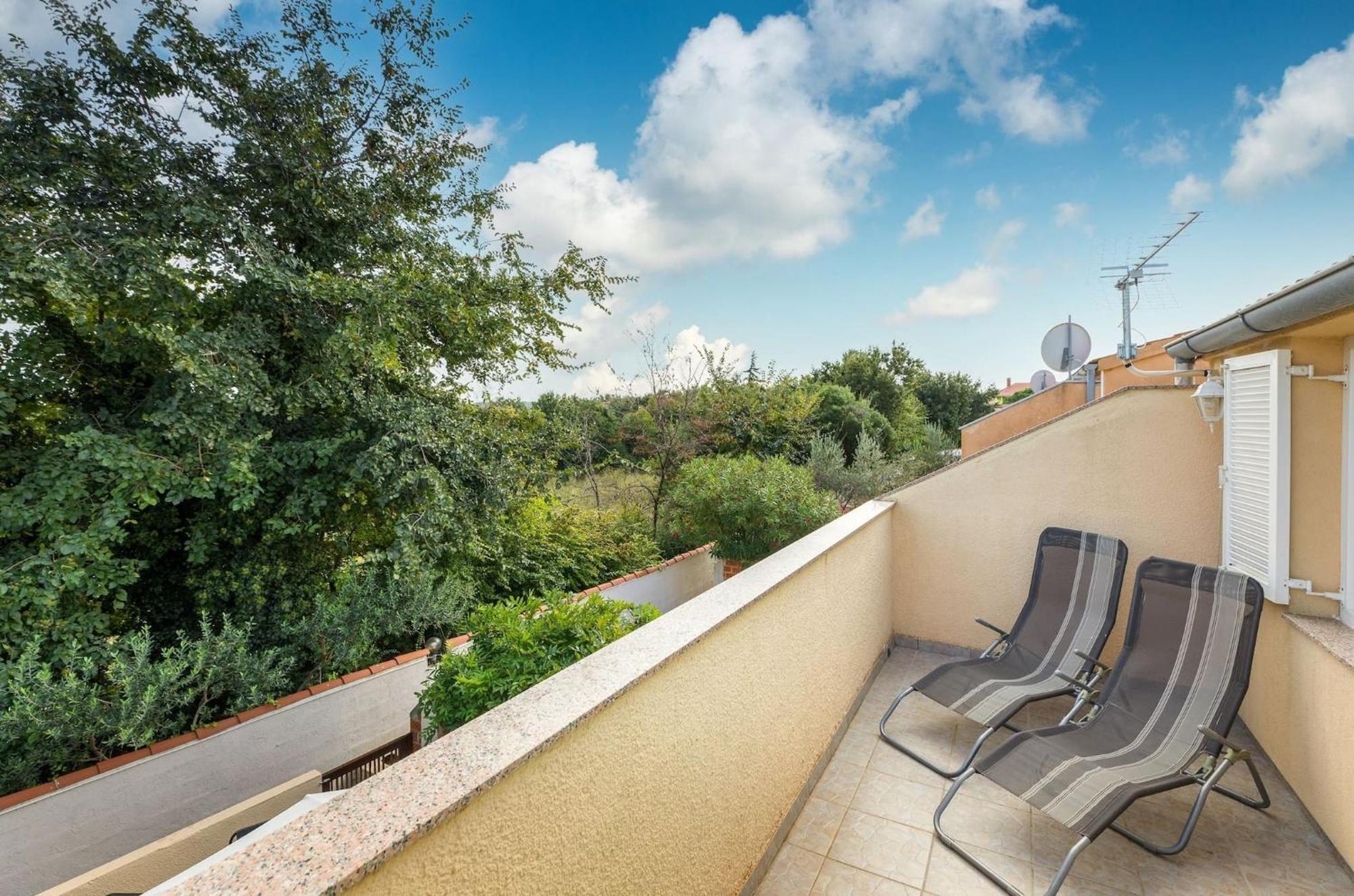 Apartment Buneta With Relaxing Outdoor Area Liznjan Ngoại thất bức ảnh